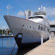 miami-yacht-rentals-by-lux
